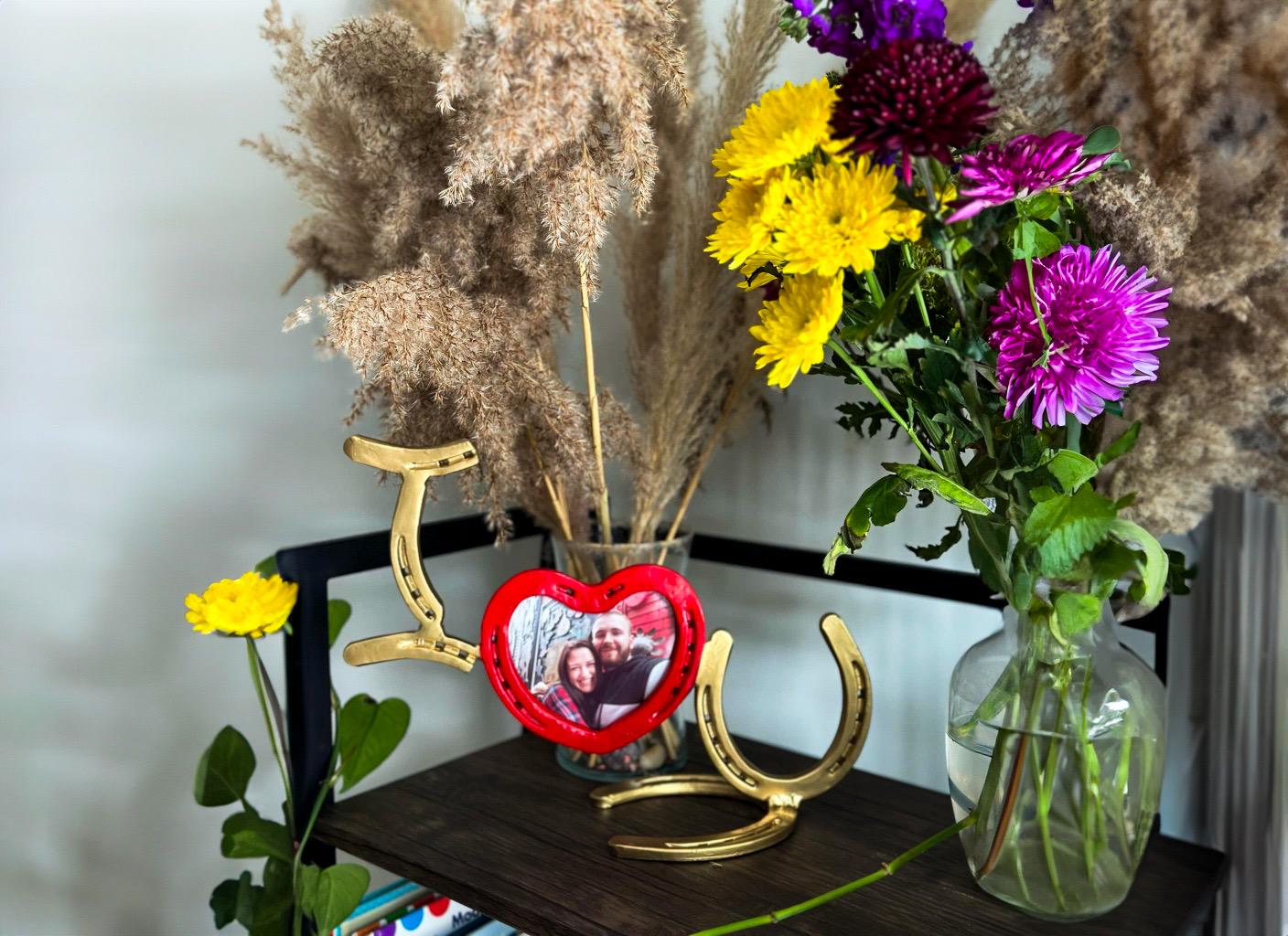 Horseshoe Picture Frame ❤️– Handmade Valentine’s Day Gift